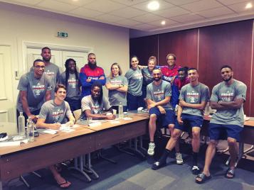 Les équipes de France 3X3 hier soir à Paris Les équipes de France 3X3 hier soir à Paris