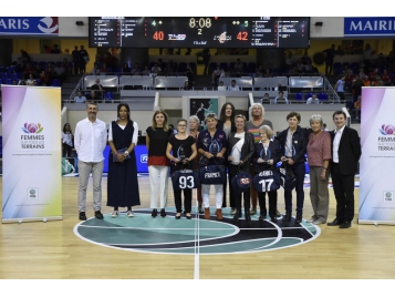 Les lauréates des trophées femmes sur tous les terrains - Photo : Bellenger/IS/FFBB