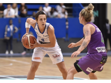 Céline Dumerc et Basket Landes visent haut - Bellenger-Lecocq/IS/FFBB