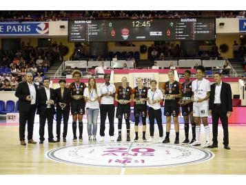 Les vice-championnes d'Europe 2017 ovationnées à l'Open LFB - Photo : Bellenger/IS/FFBB Les vice-championnes d'Europe 2017