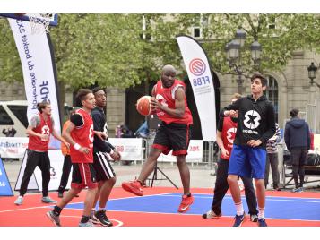Participants au Tournoi brun de Paris le 1er mai - Photo : Bellenger/IS/FFBB