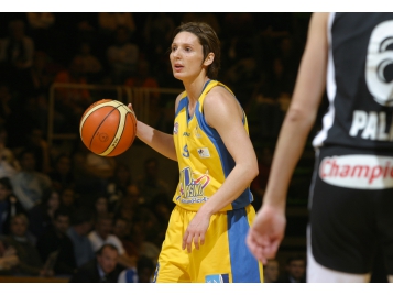 Audrey Sauret, icône des années 2000 sous le maillot de Valenciennes - Bellenger/IS/FFBB