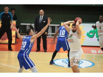 Le bon match d'Adrien Moerman n'a pas permis à Banvit de s'imposer - Photo www.eurocupbasketball.com Adrien Moerman