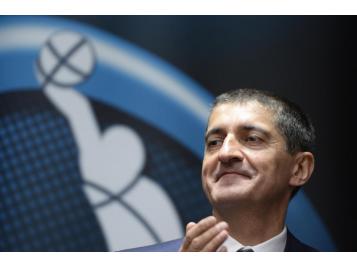 Jean-Pierre Siutat lors de l'attribution de l'EuroBasket 2015 par la FIBA Europe - Photo : Presse Sports/Martin
