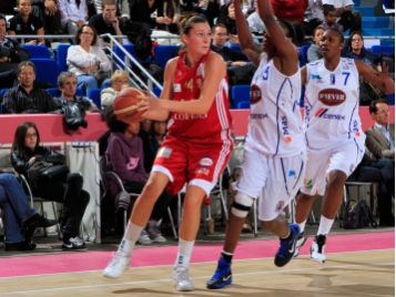 Elodie Bertal-Christmann sous le maillot des Guerrières - Bellenger/IS/FFBB