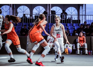 Axelle Mikorek-Fuentes et les Equipes de France chercheront ce week-end à se qualifier pour l'Euro - FIBA