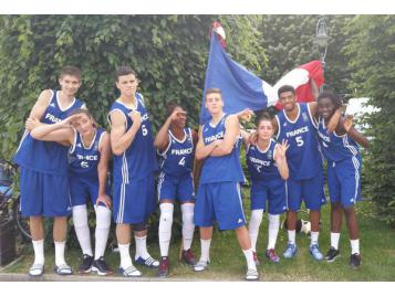 Les deux Equipes de France qualifiées pour les quarts de finale Qualifications pour les quarts de finale