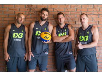 Les Français Anthony Christophe et Kevin Corre (à droite) terminent 5e du Master Européen de Debrecen - Photo : FIBA