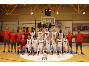 L'Equipe de France U18 féminines lors du tournoi d'Almansa en Espagne