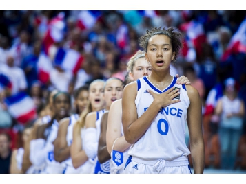 Jade Hamaoui et les U17 se préparent pour le Mondial. Crédit : FIBA