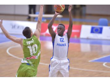 Boris Dallo réalise une performance complète : 9 points, 5 rebonds, 6 passes