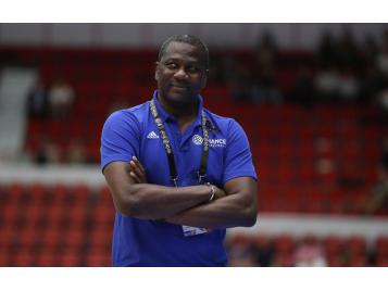 Cette année, Jean-Aymé Toupane verra tout au long de l'année les joueurs U20 - Photo : FIBA Jean-Aymé Toupane