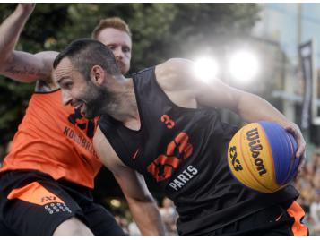 Angelo Tsagarakis, numéro 1 français de 3X3 sera présent à La Baule avec l'Equipe de France - Photo : FIBA Angelo Tsagarakis