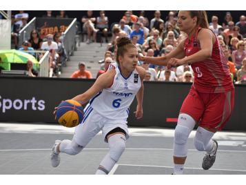 Caroline Heriaud et les Françaises sont tombés en demi-finale - Photo : FIBA Caroline Heriaud