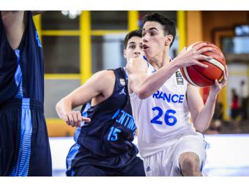 Enzo Goudou-Sinha et les Français terminent cette compétition sur une bonne note - Photo : FIBA Enzo Goudou-Sinha