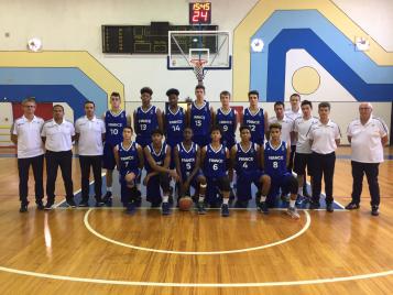 L'Equipe de France U15 masculins lors du Tournoi de l'Amitié en Grèce - Photo : FFBB L'Equipe de France U15 masculins