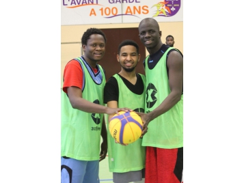Le tournoi organisé par le SUAPS Université Paris 8 s'est tenu dans la bonne humeur.