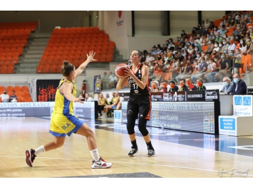 Sarah Michel et les Tango ont pu rejouer devant leur public - Anne Perrinet/Bourges Basket
