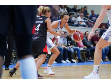 Céline Dumerc a vécu sa 18ème saison en LFB - Bellenger-Lecocq/IS/FFBB