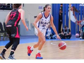 Romane Bernies (Lattes Montpellier) - Photo : Bellenger-Lecocq/IS/FFBB