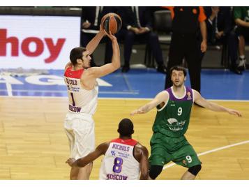 Nando De Colo très efficace pour son retour - Photo : Euroleague Nando De Colo