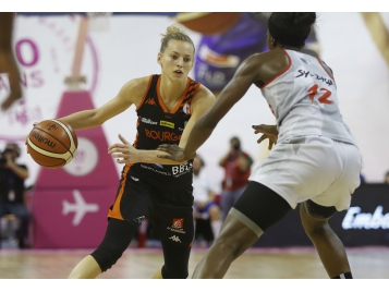 Marine Johannes et Bourges sont en tête de la LFB - Bellenger-Lecocq/IS/FFBB