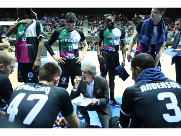 Claude Bergeaud et ses hommes outsiders de la Coupe de France - Photo : Presse Sports