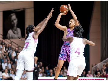 Alexis Prince a brillé sur le parquet landais - FIBA/Julien Bacot