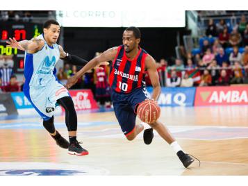 Rodrigue Beaubois face à Edwin Jackson