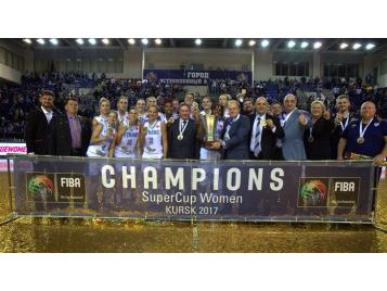 Nouveau titre pour Helena Ciak et Koursk - Photo : FIBA