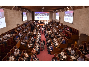 L'AG de la FFBB se déroulait ce samedi à Avignon dans la salle du Conclave du Palais des Papes
