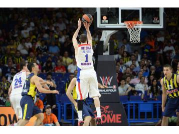 Nando De Colo