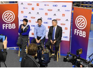 Valérie Garnier, Jean-Pierre Siutat et Patrick Beesley lors de la conférence de presse de ce jour à l'INSEP - Photo : Bellenger/IS/FFBB